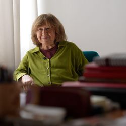 A vencedora do Prêmio Nobel de Literatura de 2015 revisita sua trajetória literária e as esperanças frustradas de mudança em Belarus