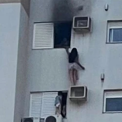 Segundo a amiga, Juliane ainda deverá passar por cirurgias. Na segunda-feira, 15, ela completou dois meses internada, sendo quase todo o período no hospital em Londrina