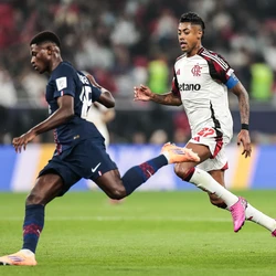 Rubro-Negro teve uma atuação segura na etapa regulamentar, conseguiu levar a partida para as penalidades, mas foi muito mal na marca da cal