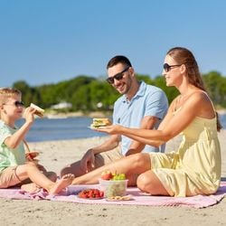 Cuidados com a pele, os olhos, a alimentação e a hidratação ajudam a curtir o período com mais tranquilidade