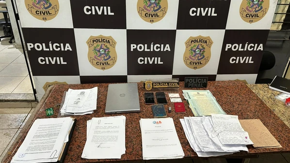 Segundo as investigações, mulher falsificou um certificado de aprovação no exame da Ordem dos Advogados do Brasil (OAB)