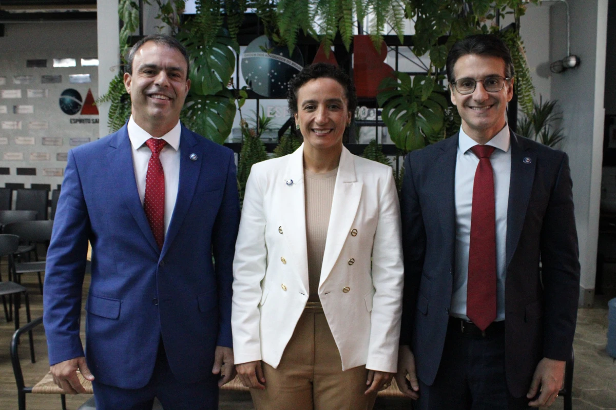 Eduardo Sarlo, secretário geral, Érica Neves, presidente, e Neffa Jr, tesoureiro