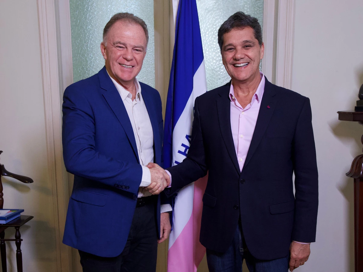 Governador Renato Casagrande e vice-governador Ricardo Ferraço