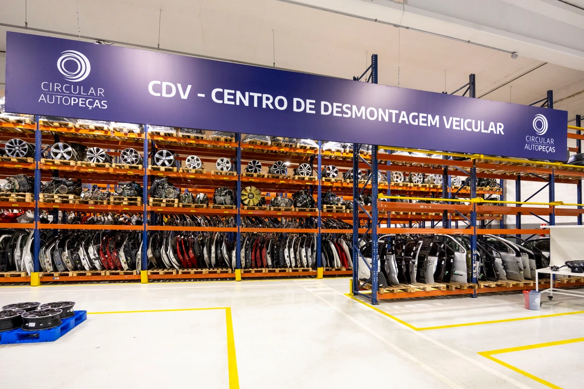 Centro de Desmontagem Veicular (CDV) Circular AutoPeças, da Stellantis