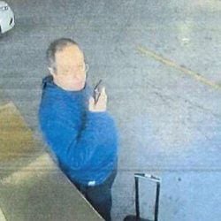 Acredita-se que Claudio Neves Valente tenha matado a tiros dois estudantes no sábado e, dois dias depois, um acadêmico em Massachusetts