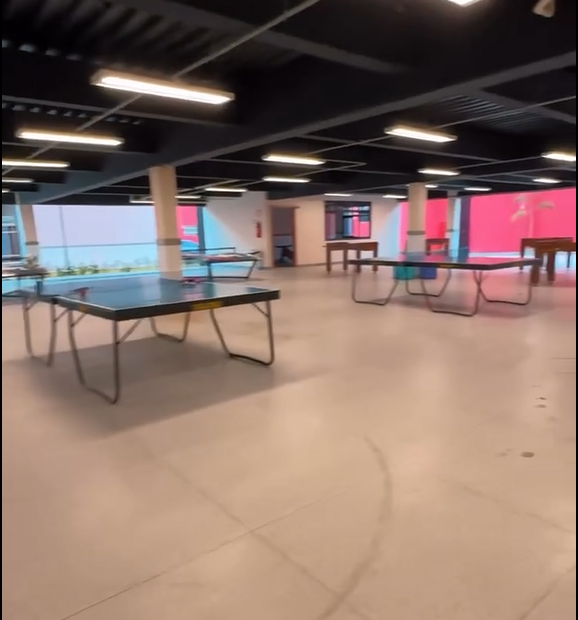 Inauguração da Escola Estadual Aristóbulo Barbosa Leão, na Serra por Redes sociais/Reprodução