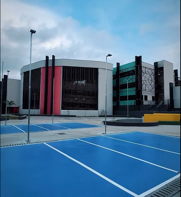 Inauguração da Escola Estadual Aristóbulo Barbosa Leão, na Serra por Redes sociais/Reprodução