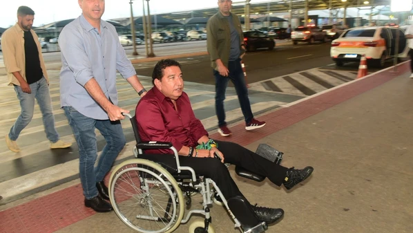 Senador do Rio é pré-candidato à Presidência da República e esteve em Vitória nesta segunda (22). Partido deve lançar um nome ao Palácio Anchieta