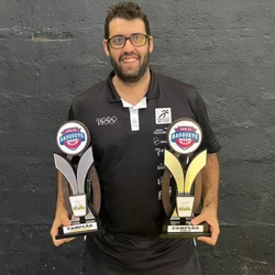 Ex-jogador do clube de Vila Velha e com passagens pela base da Seleção Brasileira, João Victor Freitas foi o escolhido para o cargo de treinador