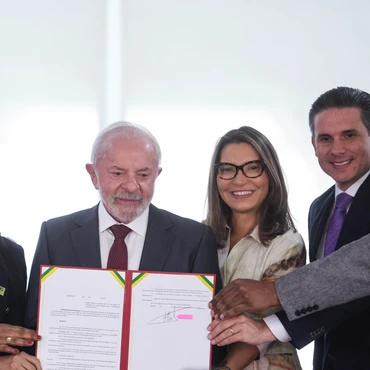 Imagem - Presidente Lula assina decreto que reconhece cultura gospel como manifestação cultural
