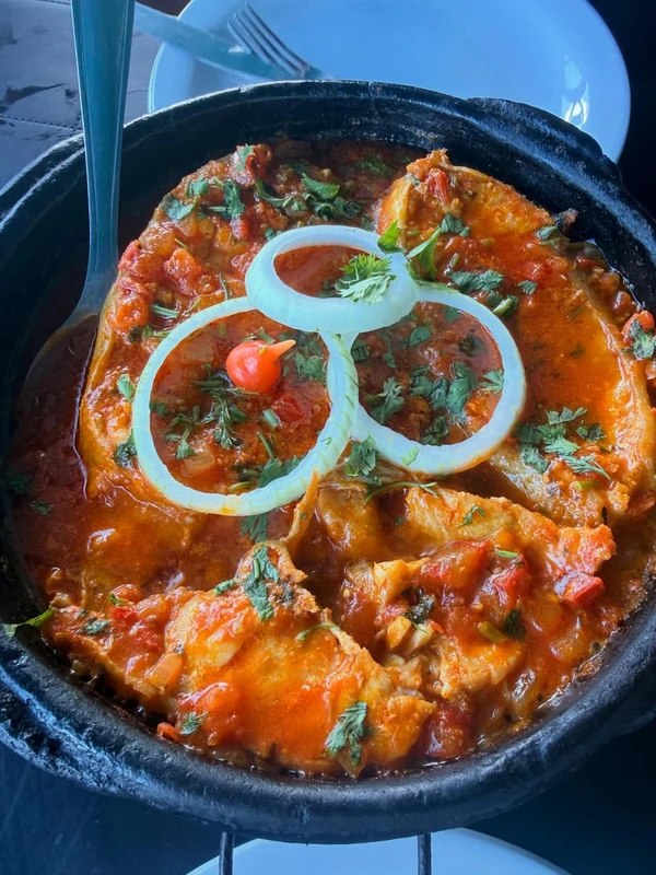 Isis Valverde em Vitória por Reprodução Instagram @isisvalverde