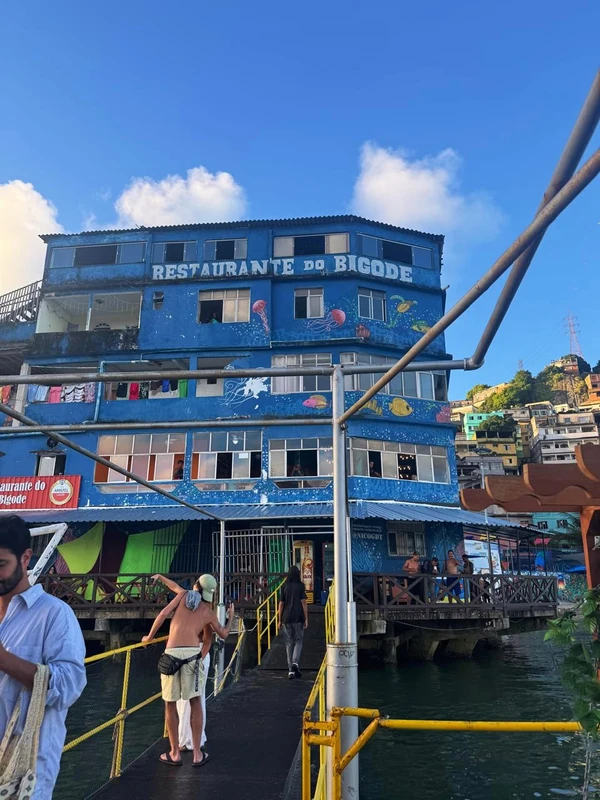 Isis Valverde em Vitória por Reprodução Instagram @isisvalverde