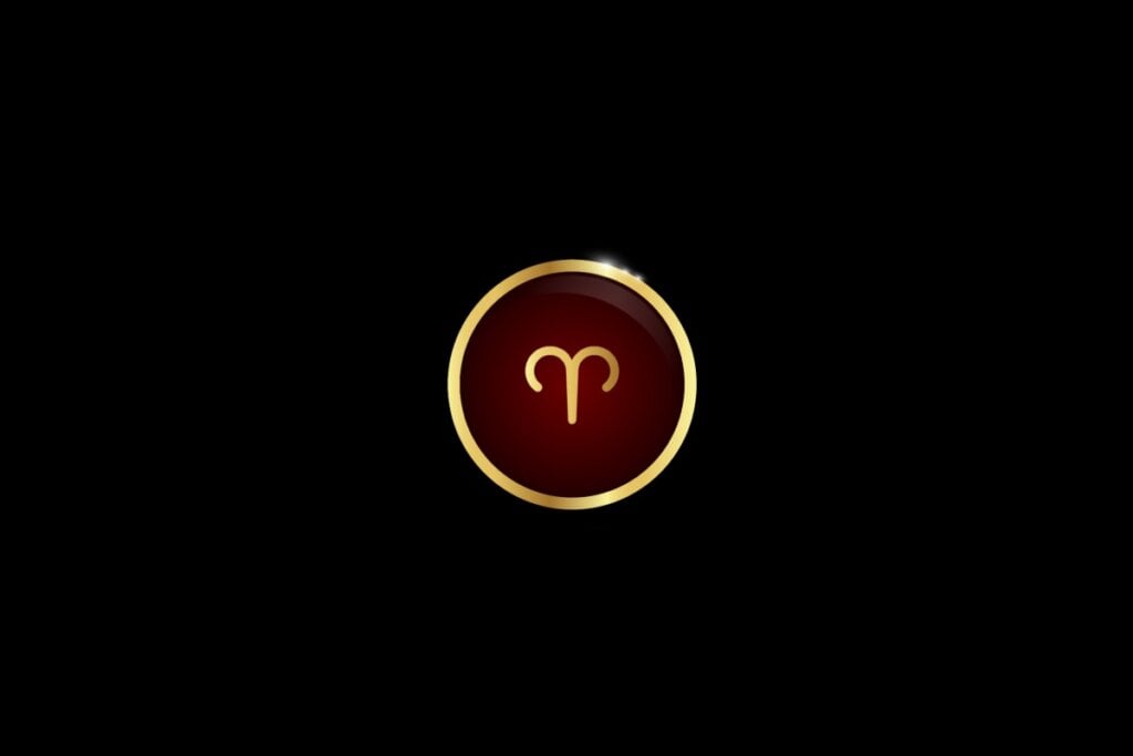 A mente do ariano estará voltada para assuntos profundos e pessoais (Imagem: Vivi Petru | Shutterstock)