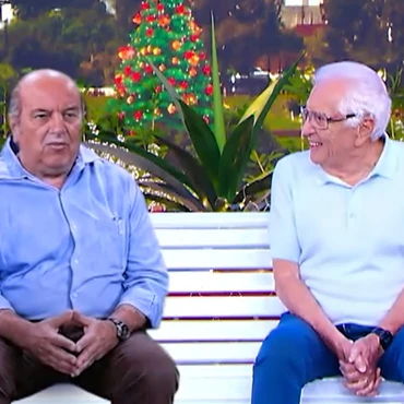 Imagem - SBT utiliza IA para criar encontro entre Carlos Alberto e o pai, Manoel de Nóbrega