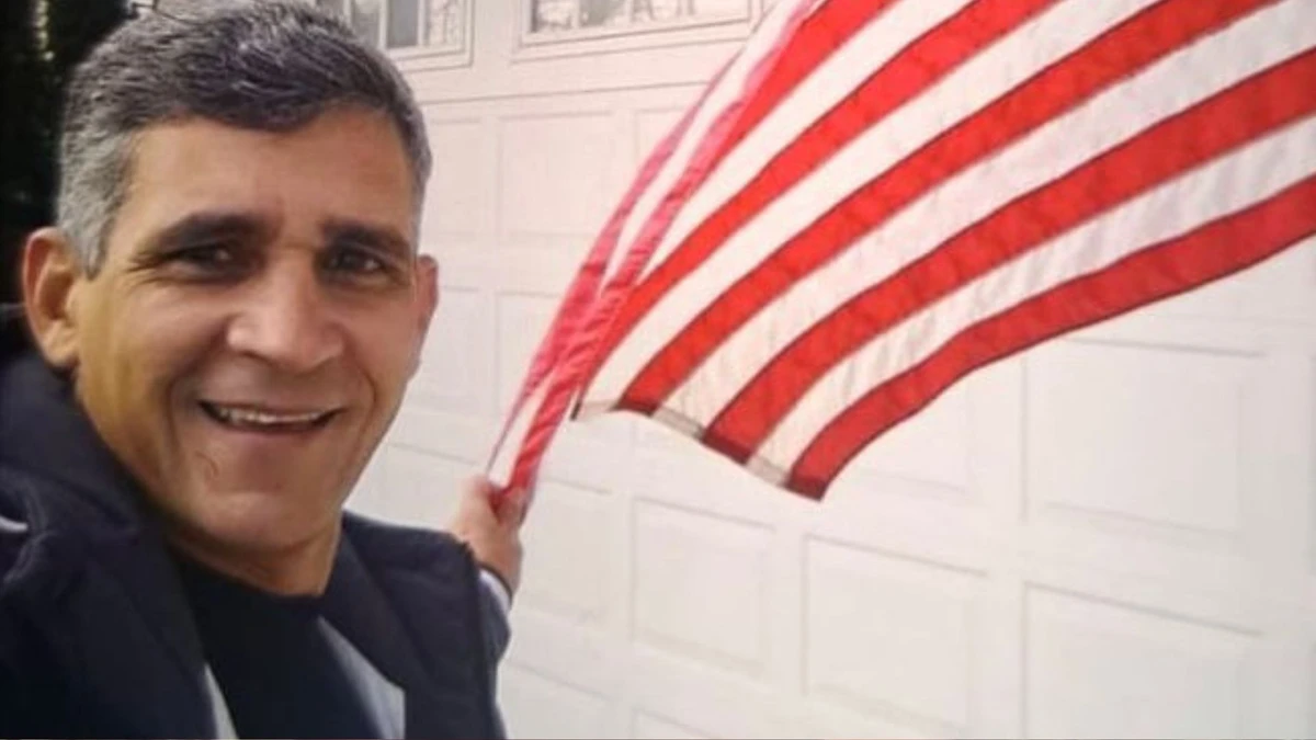 O homem que aparece no vídeo agredindo o militar é Kennedy Thaumaturho Rocha Júnior.