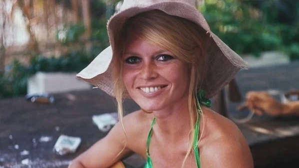 Cerimônia celebrou Rob Reiner e citou Claudia Cardinale. In Memoriam desse ano também deixou Eric Dane de fora