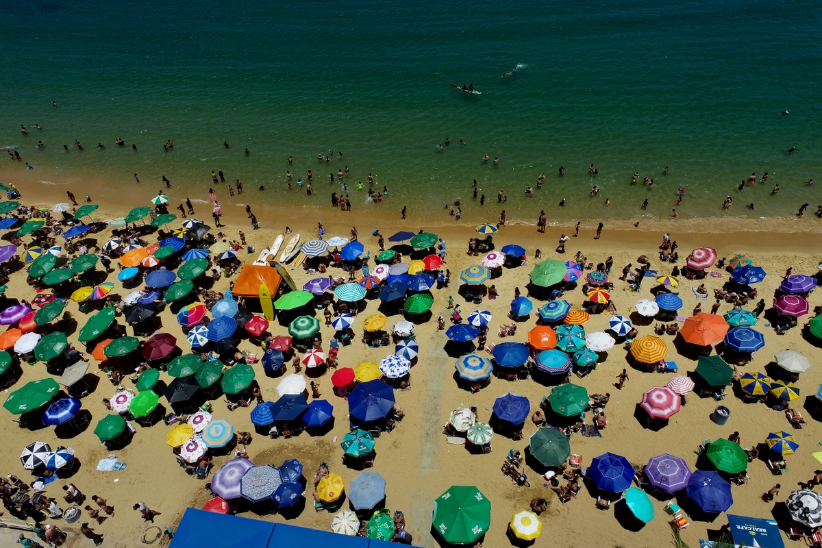 Praia da Sereia, Vila velha por Fernando Madeira