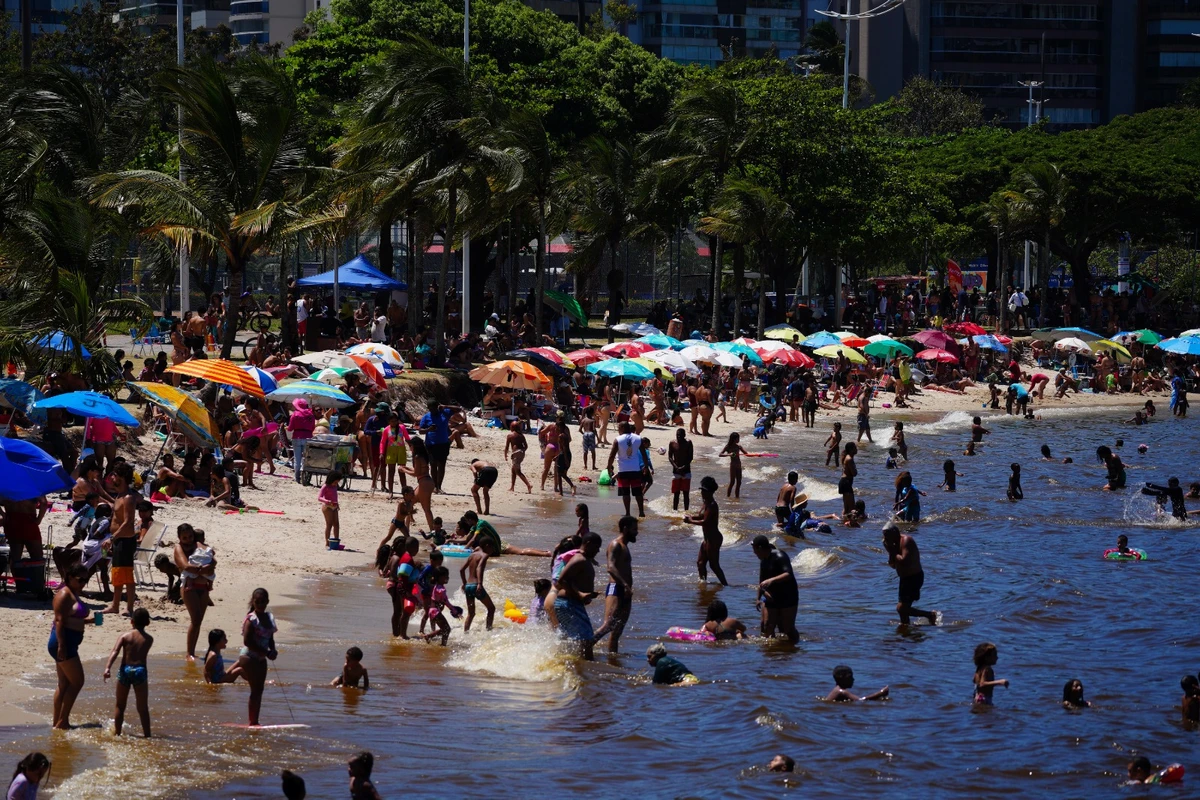 Praia do Iate, Vitória por Fernando Madeira