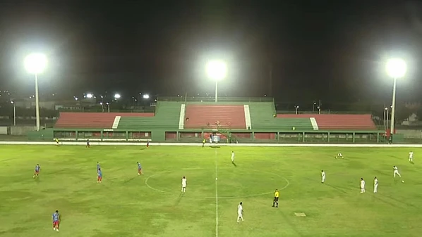 Apesar do aumento de público neste ano, 69 jogos tiveram menos de 100 pagantes, o que equivale a 38,3% de todas as partidas realizadas na temporada