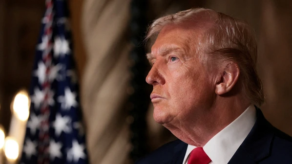 Em entrevista à BBC News Brasil, John Feeley disse que presidente americano não sabe muito sobre situação política brasileira