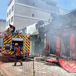 Incidente ocorreu na manhã de terça-feira (30) e destruiu o estabelecimento, que já se preparava para datas festivas de 2026