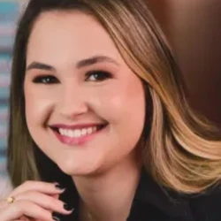 Os dois foram atropelados por um caminhão na pista de rolamento pouco após deixarem o carro; o socorro foi acionado, mas Samara morreu dentro da viatura do Samu