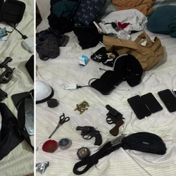 Homem, esposa e filho foram obrigados a entrar no banheiro. Crime foi registrado na noite de terça-feira (31) na localidade de Lagoa do Siri em Marataízes