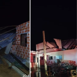 A estrutura acabou atingindo uma casa vizinha, deixando uma família desalojada, na localidade de Braço do Sul