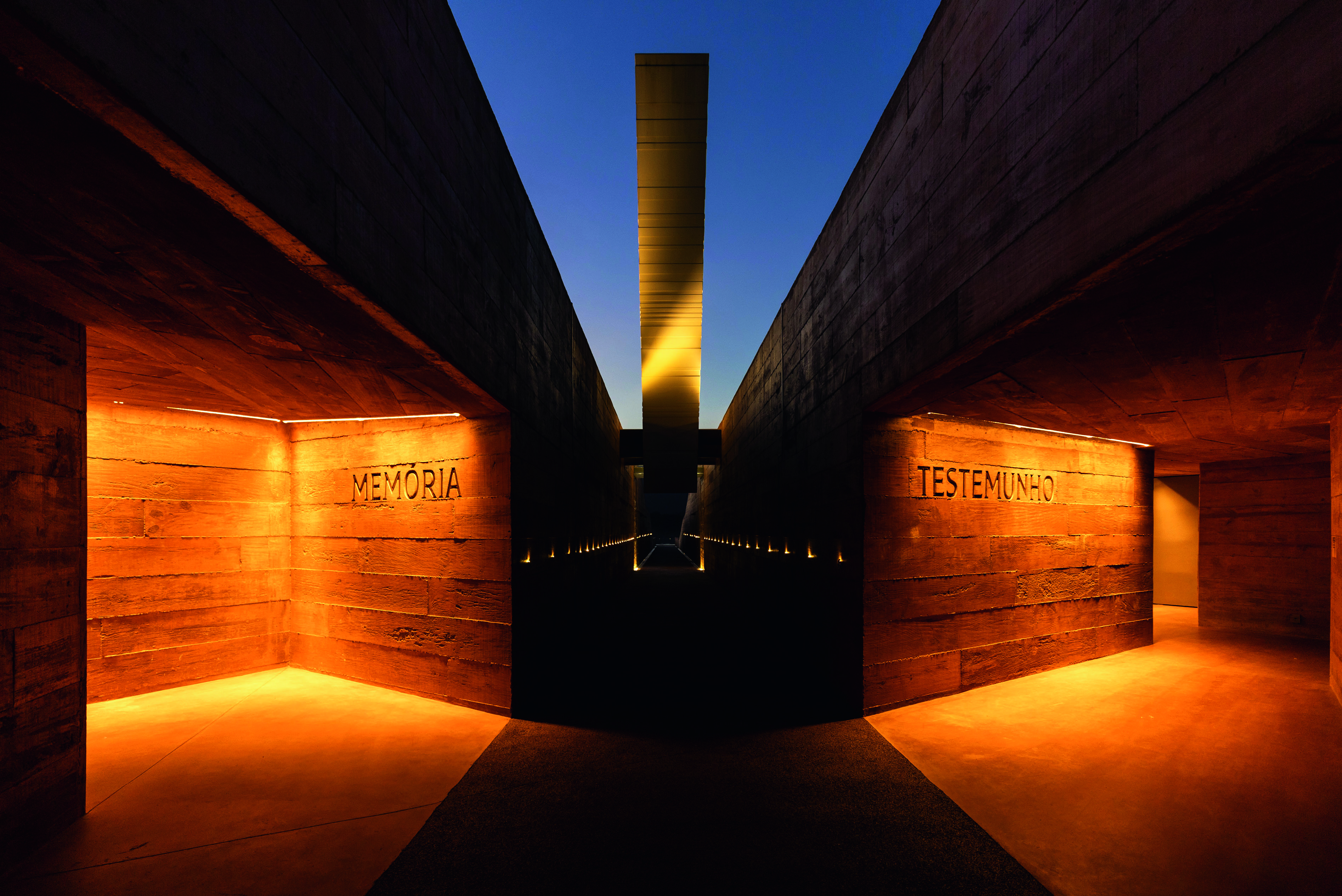 Projeto da Greco Design de identidade e sinalização do Memorial Brumadinho