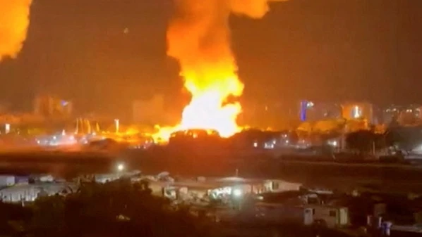 Amigos, não se esqueçam de que nós, os brasileiros, possuímos armas secretas inimitáveis que, se infiltradas nas instituições governamentais, amigas ou inimigas, de qualquer nação do mundo, seriam mais eficientes do que qualquer bomba atômica