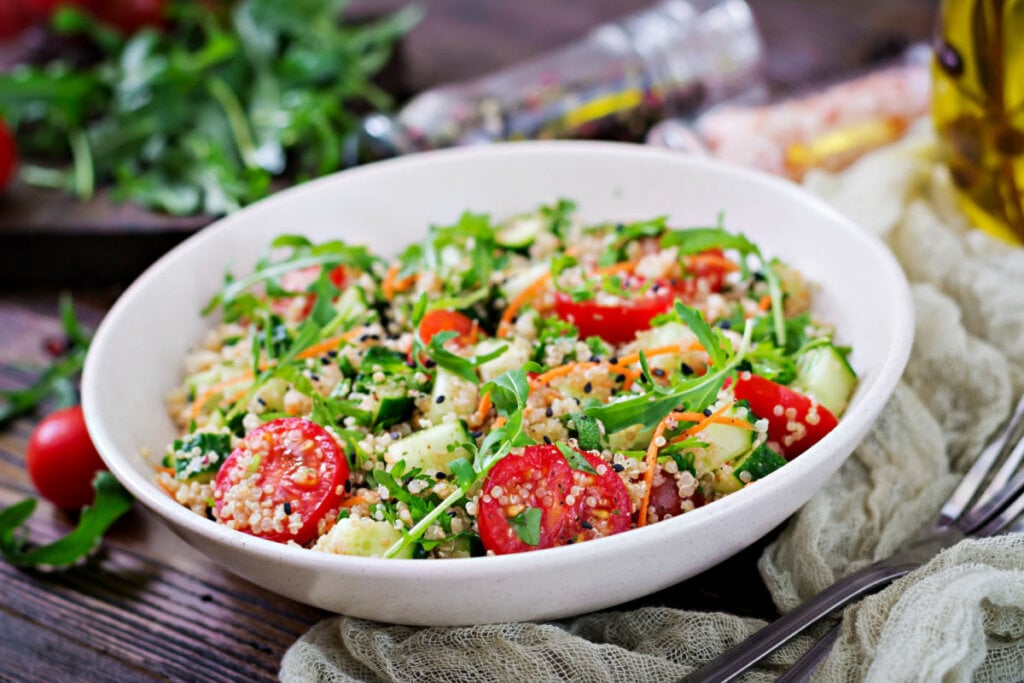 Tabule de quinoa (Imagem: Timolina | Shutterstock)
