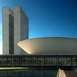 Oportunidades são voltadas para carreiras de técnico e analista legislativos, ambos para quem tem nível superior; inscrições podem ser feitas até 26 de janeiro