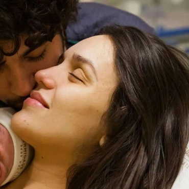 Imagem - Nasce Zuza, primeira filha de Rafa Kalimann e Nattan