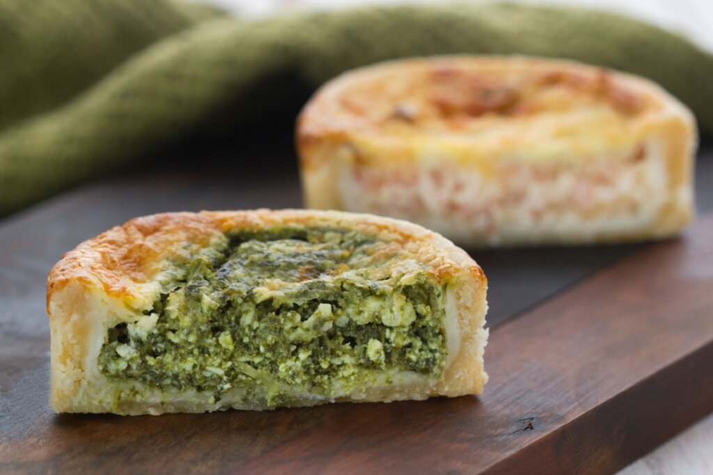 Miniquiche de espinafre e ricota (Imagem: Giovanna Balzano | Shutterstock)