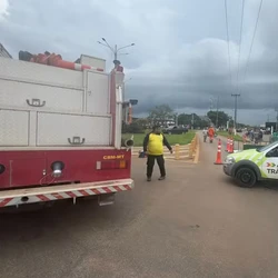 Segundo o Corpo de Bombeiros do Mato Grosso, a mulher sofreu graves lesões nos membros inferiores, que ficaram "totalmente dilacerados"