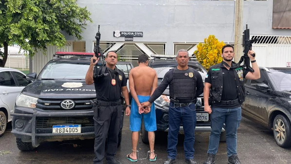 Segundo a Polícia Militar, vítima foi agredida com facão, ameaçada de mutilação e impedida de manter contato com familiares em Mantenópolis