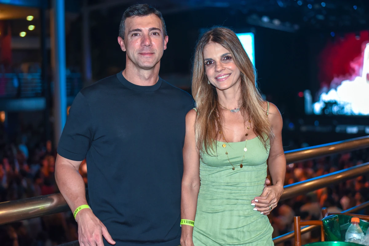 Cicero Nemer e Taisa Gama 