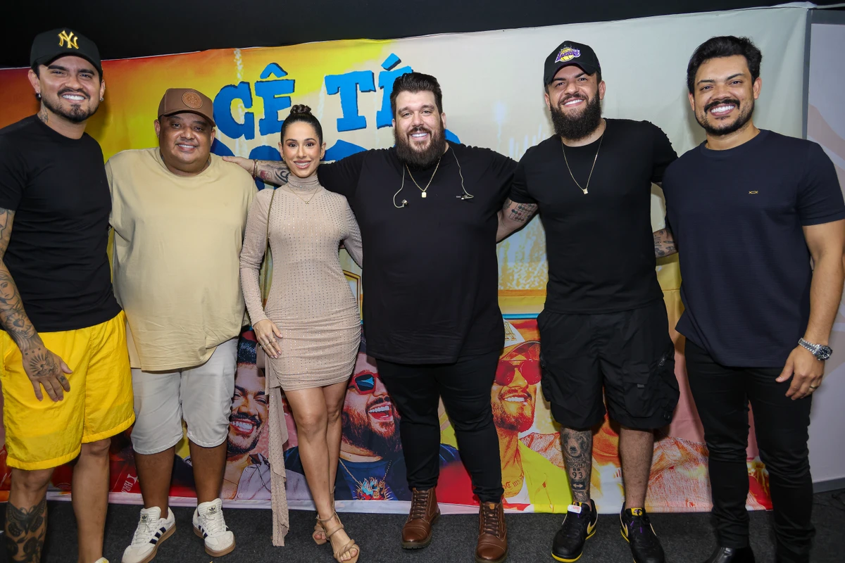 Tiely Mattede com Cê Ta Doido 