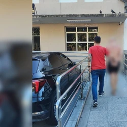 Prisão ocorreu na última quinta-feira (8), mas a polícia apenas deu detalhe da investigação nesta segunda-feira (12); ao menos seis estudantes, todos meninos, foram vítimas