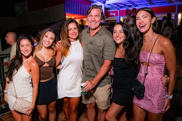 Show do Latino no Mais