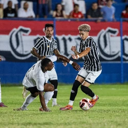 Apesar de um primeiro tempo movimentado, times não saíram do 0 a 0, na partida disputada no estádio Salvador Costa