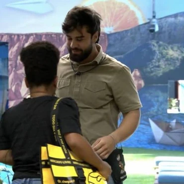 Imagem - 'Você é participante também?' Gafe de Paulo vira assunto na web