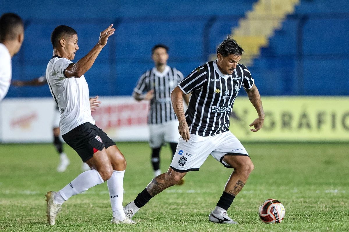 Rio Branco e serra abriram a primeira rodada do Campeaonato Capixaba 2026 finalizando a partida em 0 a 0, no Estádio Salvador Costa nesta terça-feira (13)