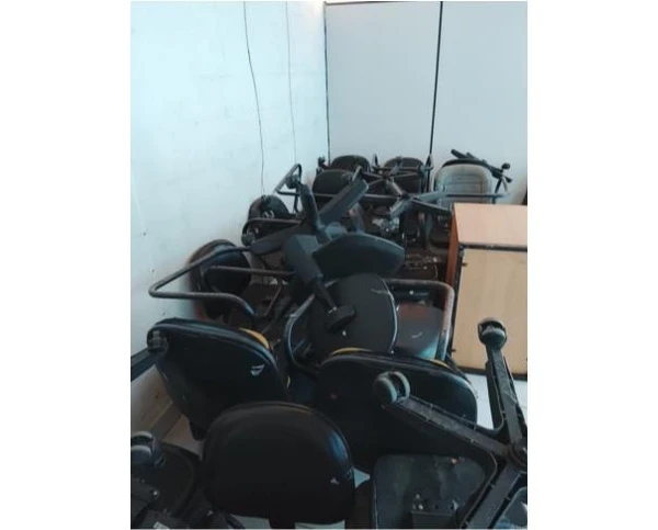 Sucatas de mobiliários em geral (almoxarifado da administração). A partir de R$ 350.  por Divulgação | Prefeitura de Vila Velha