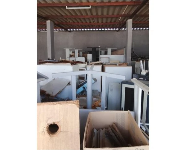 Sucatas de mobiliários em geral (almoxarifado da saúde). Lance a partir de R$ 950 por Divulgação | Prefeitura de Vila Velha