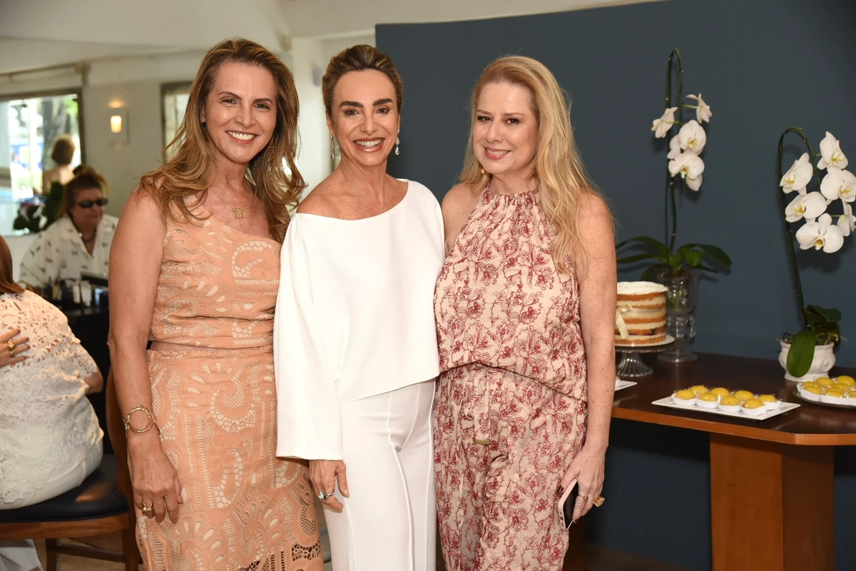 Denise Gazzinelli, a aniversariante Renata Pacheco e Sandra Fonseca