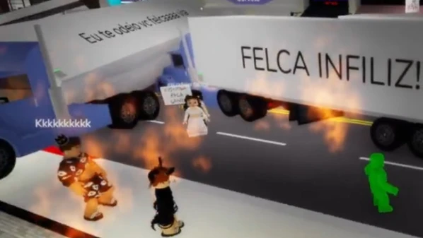 Felca não tem relação direta com a decisão da plataforma, mas virou alvo dos "protestos" por conta da repercussão de seu vídeo Adultização, que já soma 51 milhões de visualizações no YouTube