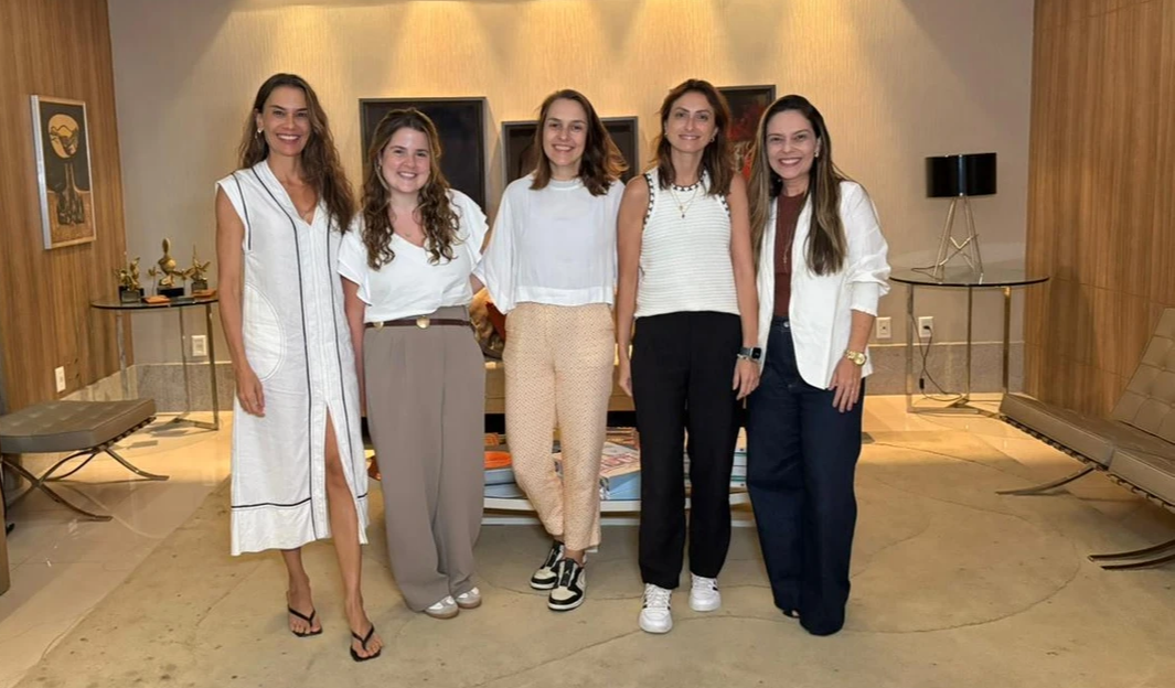 Michele, Catarina, Priscilla, Paula e Daniela. Crédito: Pedro Marinho