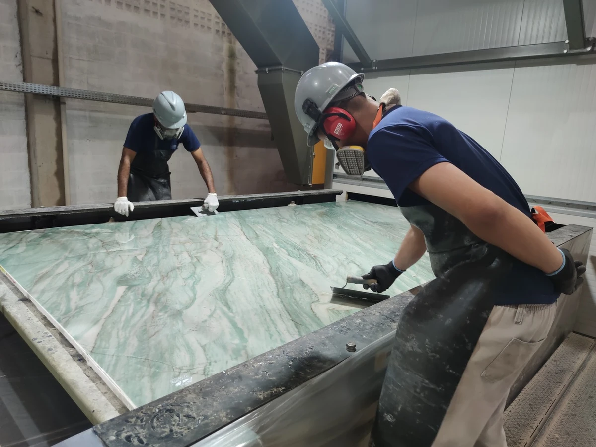 Estado se consolidou como principal polo exportador de rochas naturais