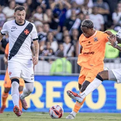 Time de Fernando Diniz não saiu do zero em São Januário